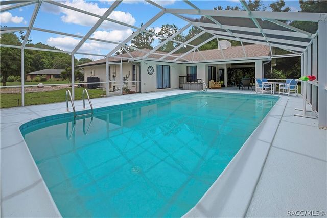 22 Wild Olive Court, Homosassa, FL 34446