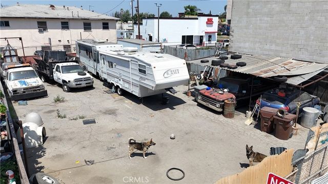 1005 N Crane, Compton, CA 90221