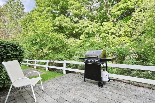 131 Meadow Lane, Nanuet, NY 10954