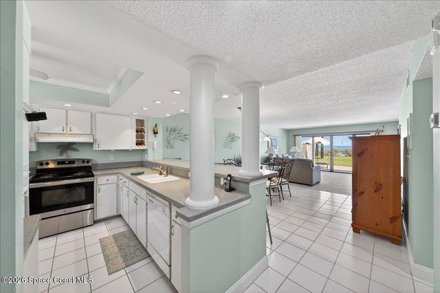 995 N Highway A1a 103, Indialantic, FL 32903