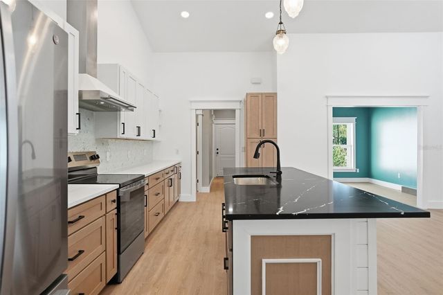 34111 AUGUST AVENUE, Webster, FL 33597