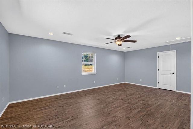 151 Hall Lane, Pocola, OK 74902