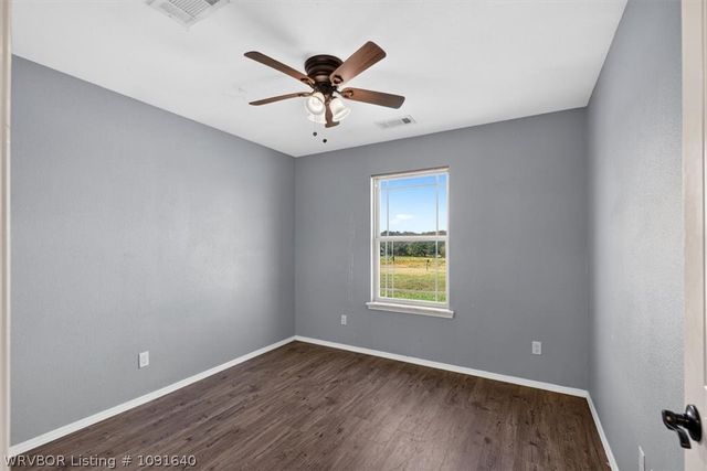 151 Hall Lane, Pocola, OK 74902