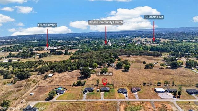 151 Hall Lane, Pocola, OK 74902