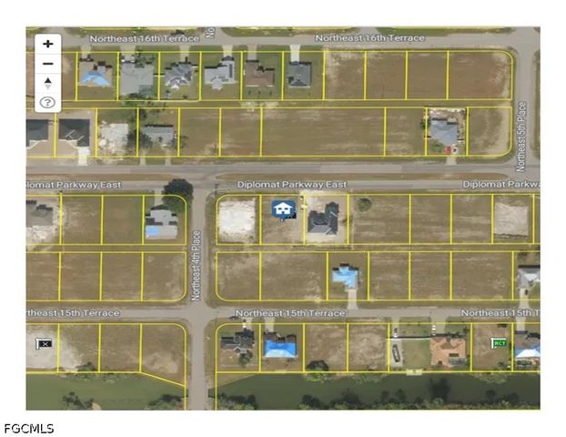 420 Diplomat PKWY E, Cape Coral, FL 33909