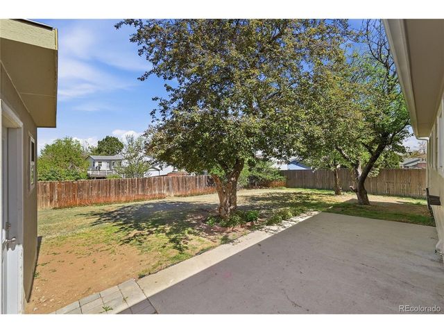 2008 S Idalia St, Aurora, CO 80013