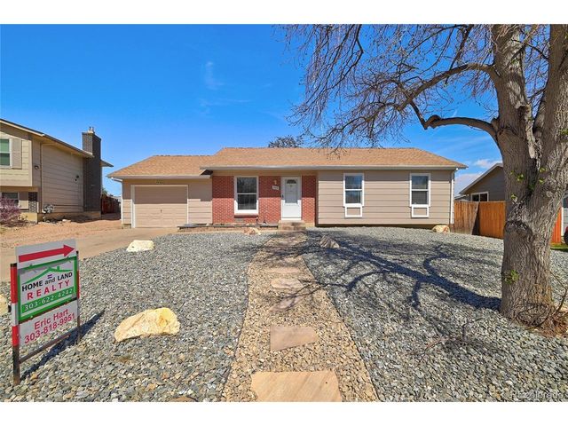 2008 S Idalia St, Aurora, CO 80013