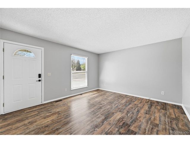 2008 S Idalia St, Aurora, CO 80013