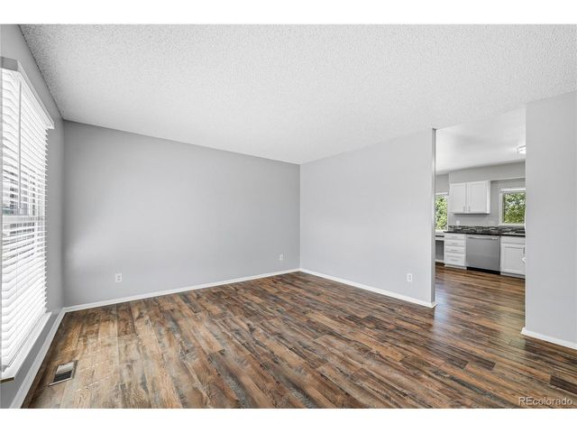 2008 S Idalia St, Aurora, CO 80013