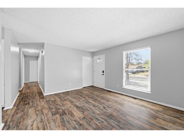 2008 S Idalia St, Aurora, CO 80013