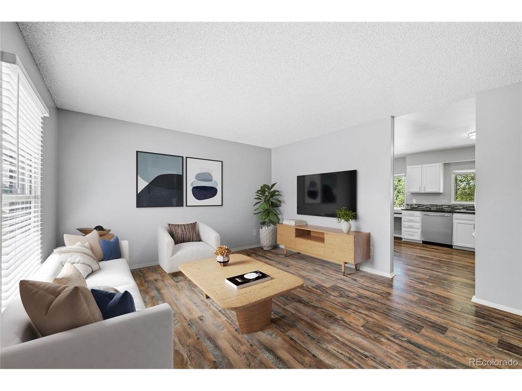 2008 S Idalia St, Aurora, CO 80013