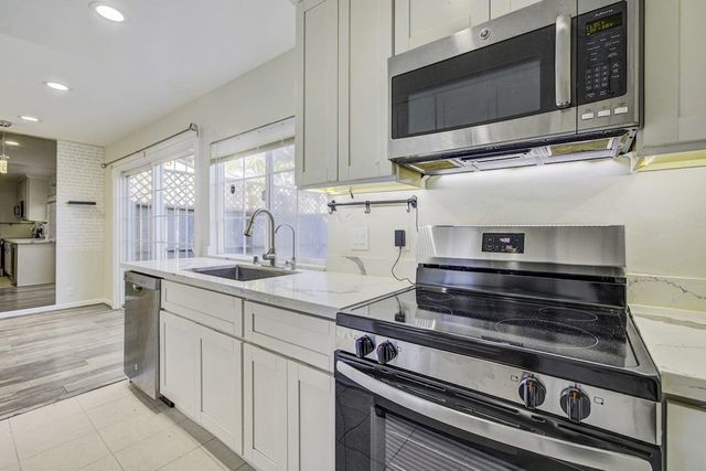 4122 Venus Pl, Union City, CA 94587