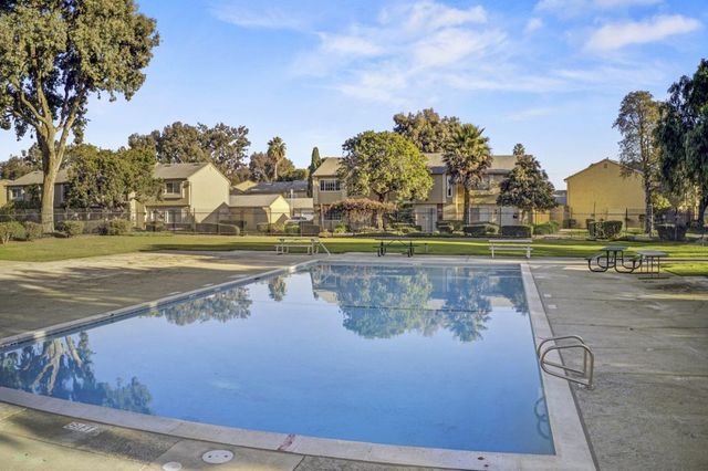 4122 Venus Pl, Union City, CA 94587