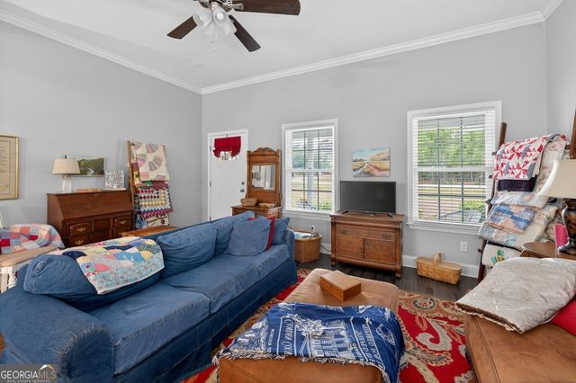 66 Yorkshire Lane, Waverly, GA 31565