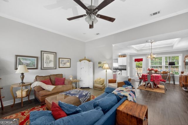 66 Yorkshire Lane, Waverly, GA 31565