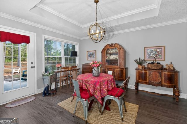 66 Yorkshire Lane, Waverly, GA 31565