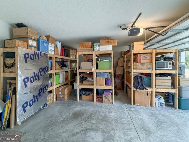 66 Yorkshire Lane, Waverly, GA 31565