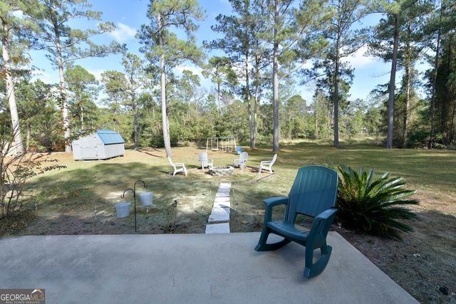 66 Yorkshire Lane, Waverly, GA 31565