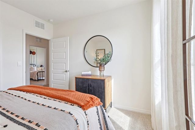 5915 SNOWFALL BEND STREET, Davenport, FL 33837