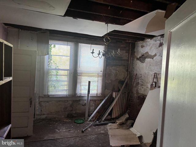 3410 AVONDALE AVE, Baltimore, MD 21215