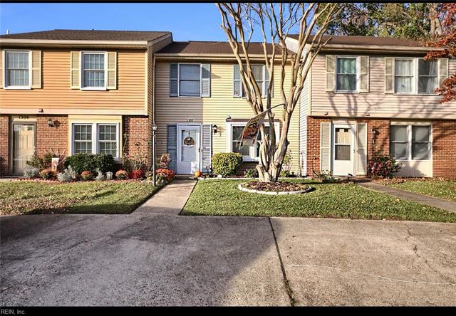 1302 Vanasse CT, Hampton, VA 23666