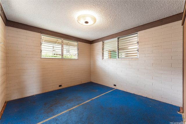94-315 Kahuahele Street, Waipahu, HI 96797