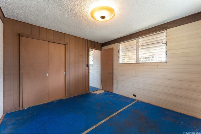 94-315 Kahuahele Street, Waipahu, HI 96797