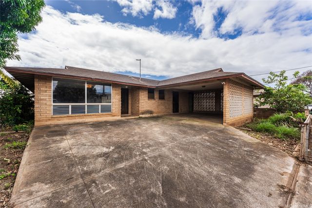 94-315 Kahuahele Street, Waipahu, HI 96797