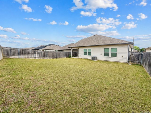 840 Nodding Nixie, Seguin, TX 78155