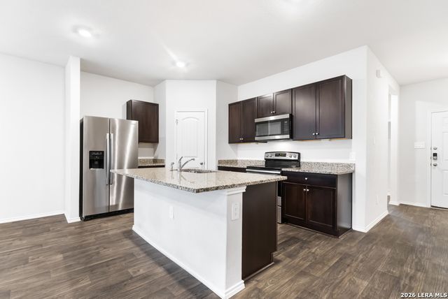 840 Nodding Nixie, Seguin, TX 78155