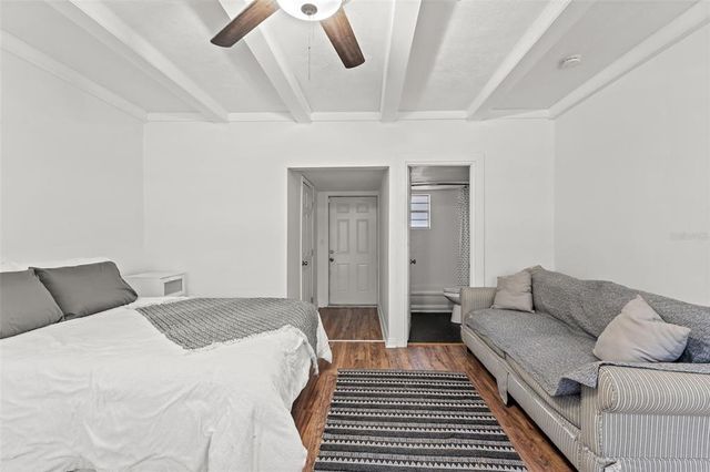 4400 2ND AVENUE S, St Petersburg, FL 33711