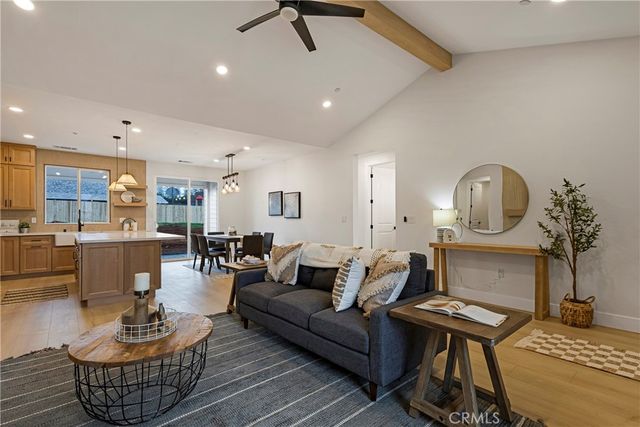 827 Camellia Drive, Paradise, CA 95969