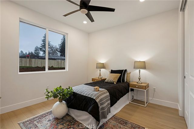 827 Camellia Drive, Paradise, CA 95969