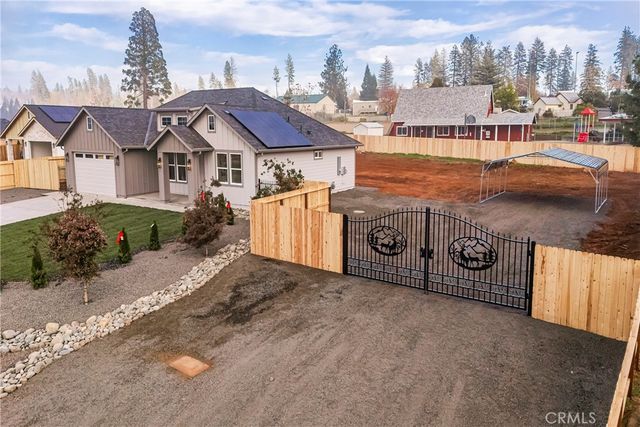 827 Camellia Drive, Paradise, CA 95969