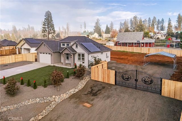 827 Camellia Drive, Paradise, CA 95969