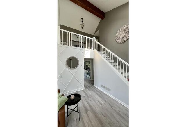 10170 S Hampton DRIVE, Oak Creek, WI 53154