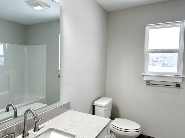 2514 Clinton Way, Jackson, MI 49201