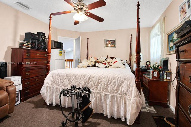 12113 NW 33rd St, Sunrise, FL 33323