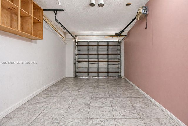 12113 NW 33rd St, Sunrise, FL 33323