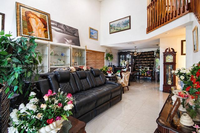 12113 NW 33rd St, Sunrise, FL 33323