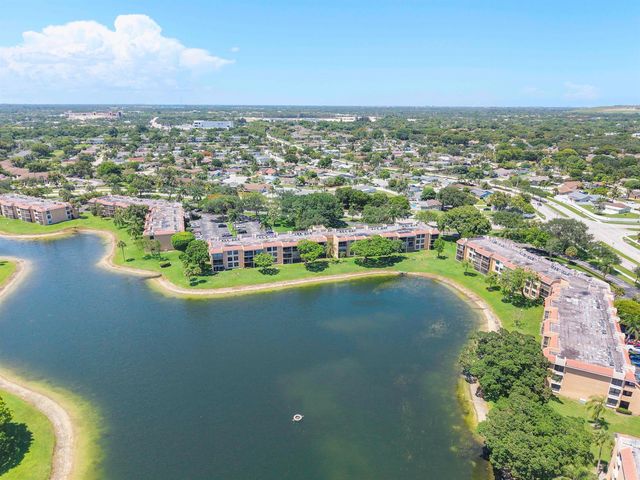 5828 Coral Lake Drive, Margate, FL 33063