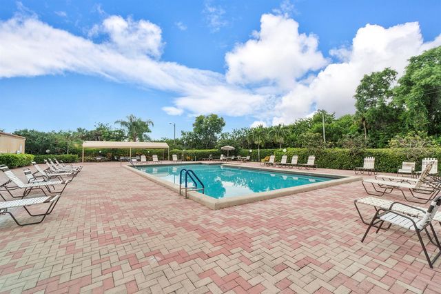 5828 Coral Lake Drive, Margate, FL 33063
