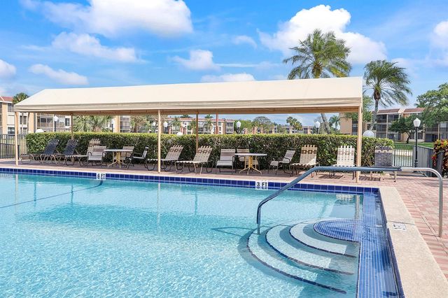 5828 Coral Lake Drive, Margate, FL 33063