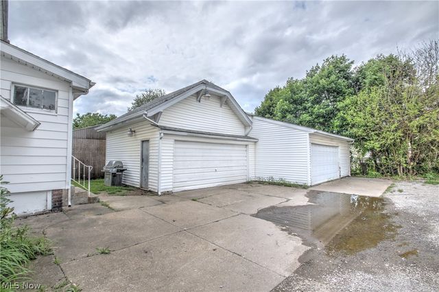 2829 8th Street NW, Canton, OH 44708