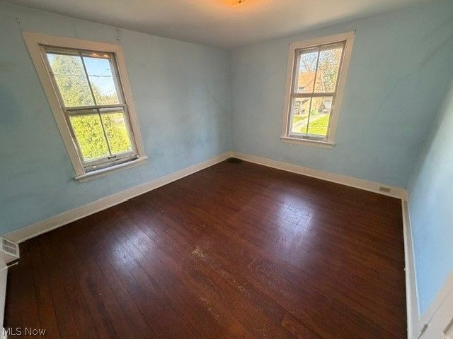 174 Columbus Street, Bedford, OH 44146