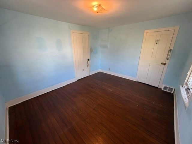 174 Columbus Street, Bedford, OH 44146