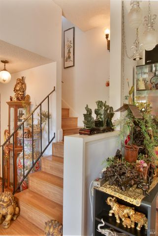 185 Lexington Dr, Vallejo, CA 94591
