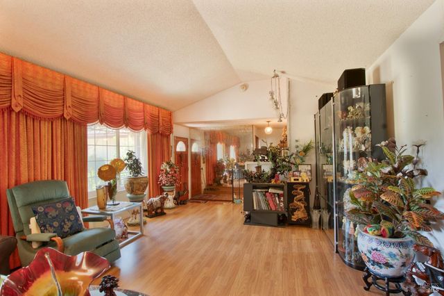 185 Lexington Dr, Vallejo, CA 94591
