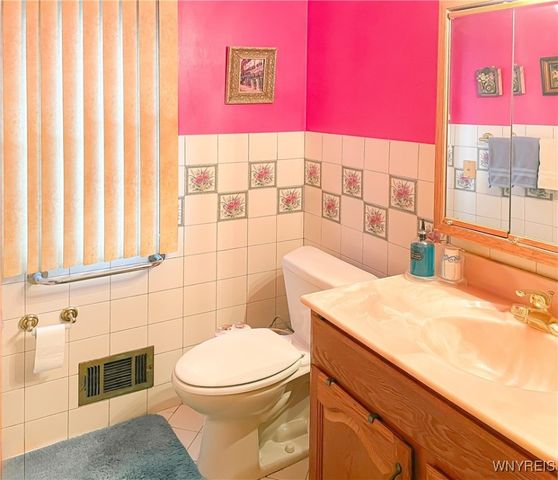 142 Yorktown Drive, Penfield, NY 14580