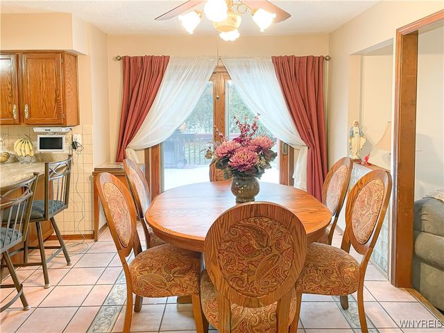 142 Yorktown Drive, Penfield, NY 14580